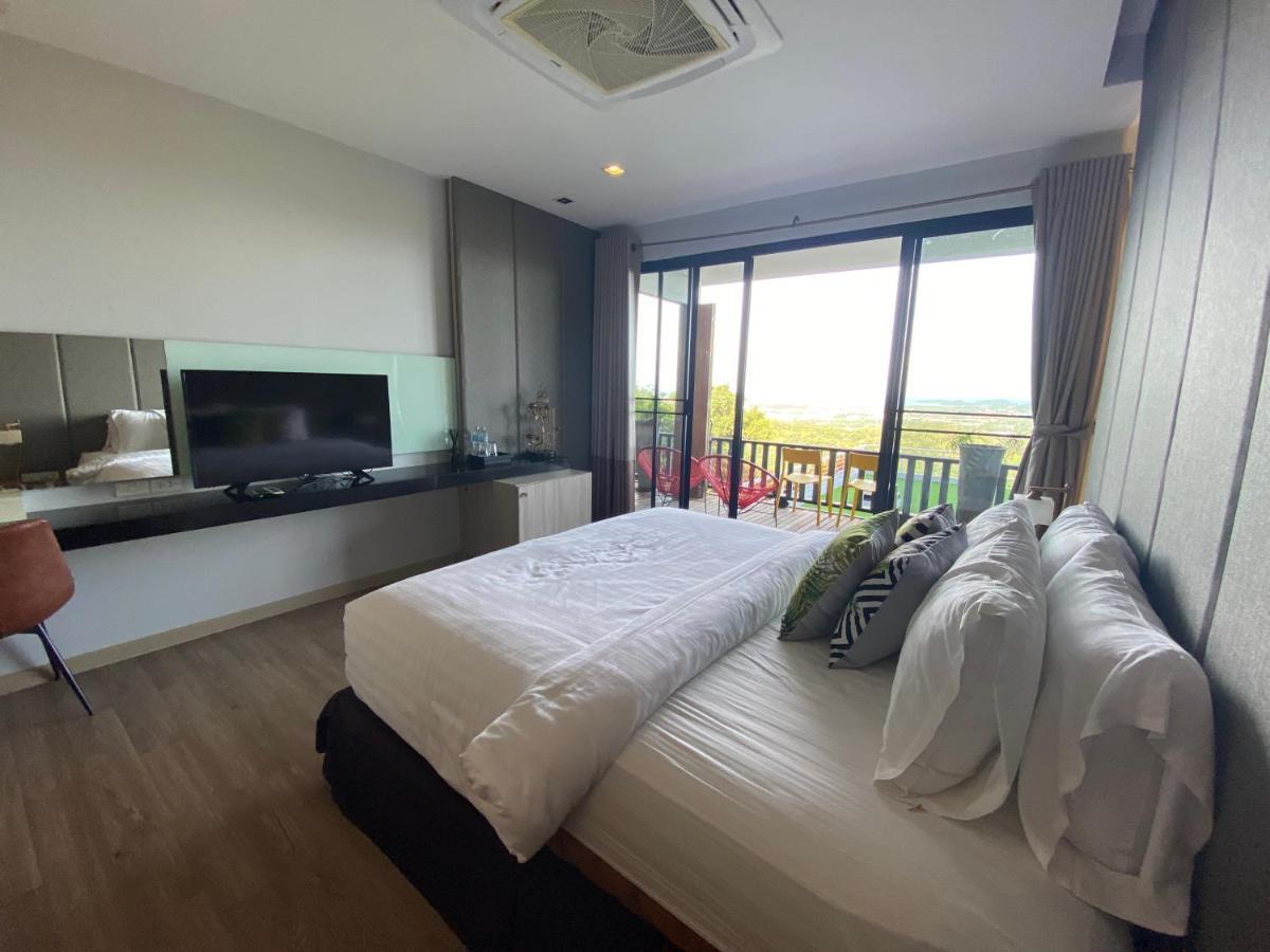 Phuket View Coffee And Resort Chalong Exterior photo