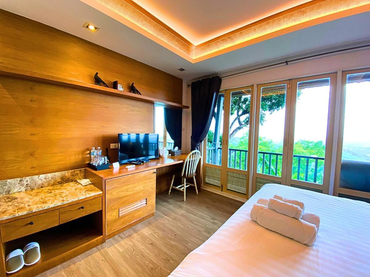 Phuket View Coffee And Resort Chalong Exterior photo